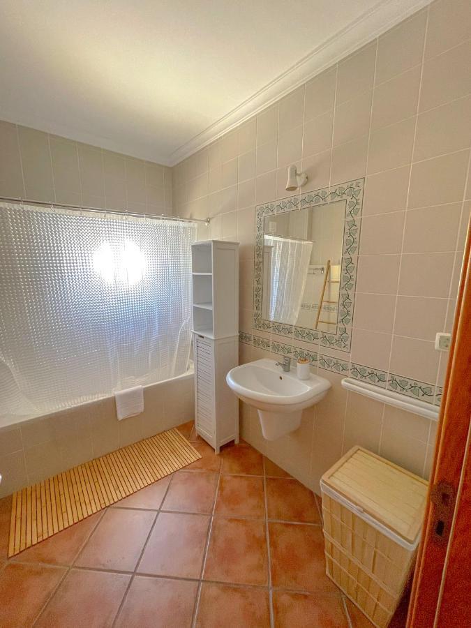 Stela'S House - Alojamento Local Appartement Gale  Buitenkant foto